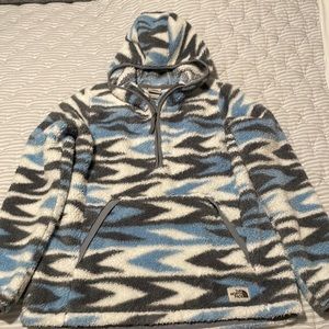 The north face fleece pullover